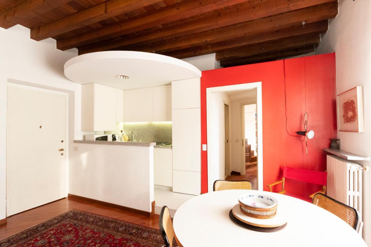 Anfiteatro Apartment In Brera Milan Exterior photo