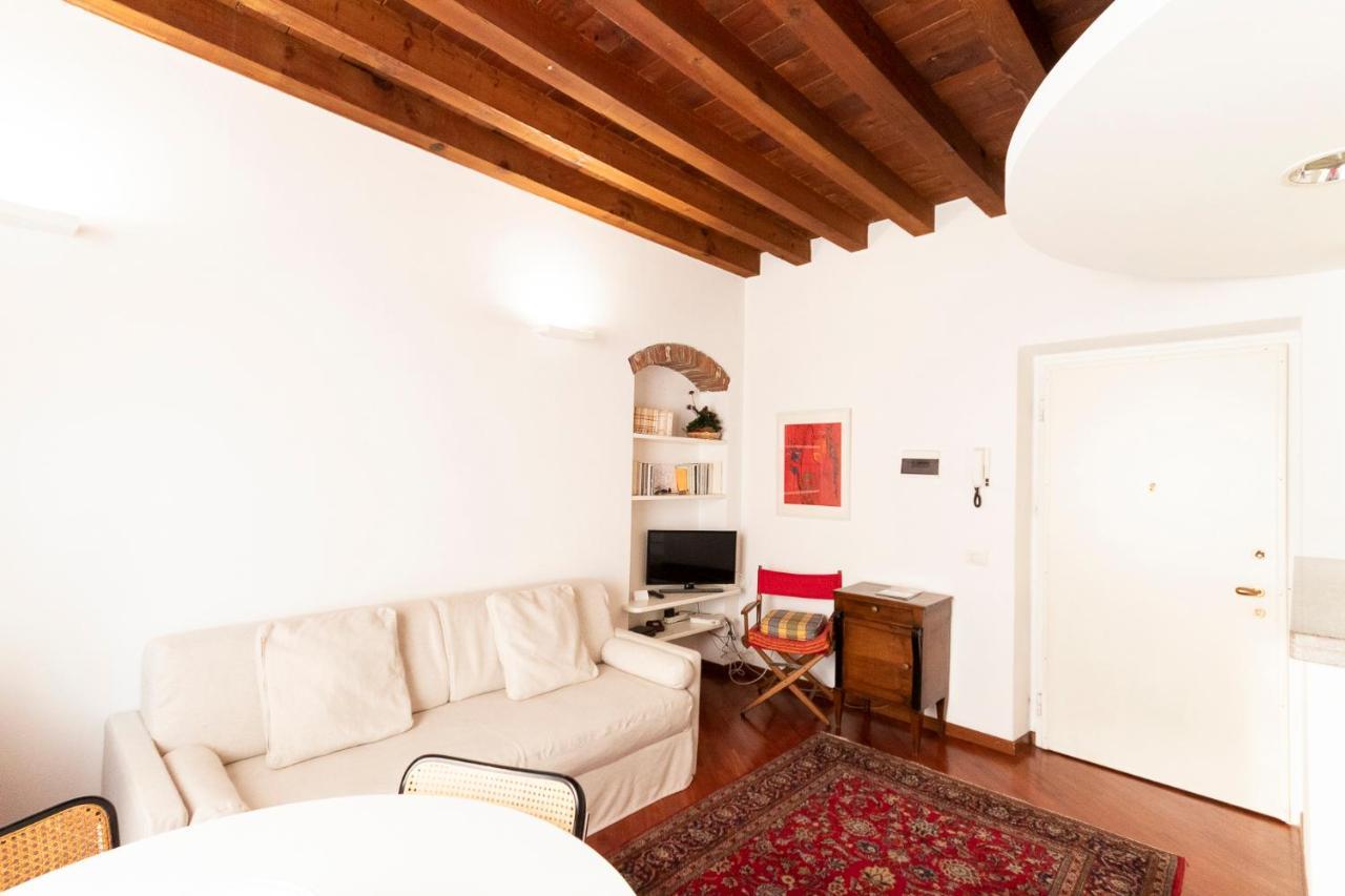 Anfiteatro Apartment In Brera Milan Exterior photo