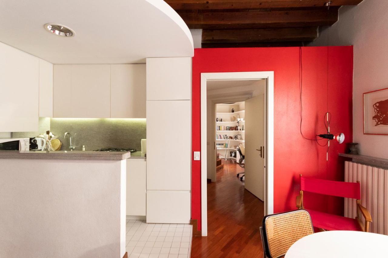 Anfiteatro Apartment In Brera Milan Exterior photo